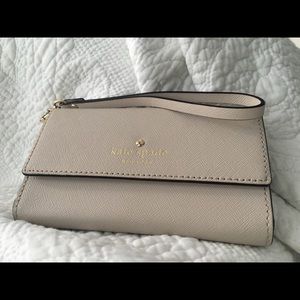 White Katie Spade wristlet